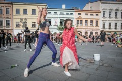 Den tance, náměstí svobody F-M