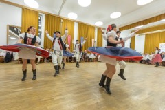 Tradiční folklorní bál "PO SŮSEDSKU" se konal 8. února v KPC Paskov.